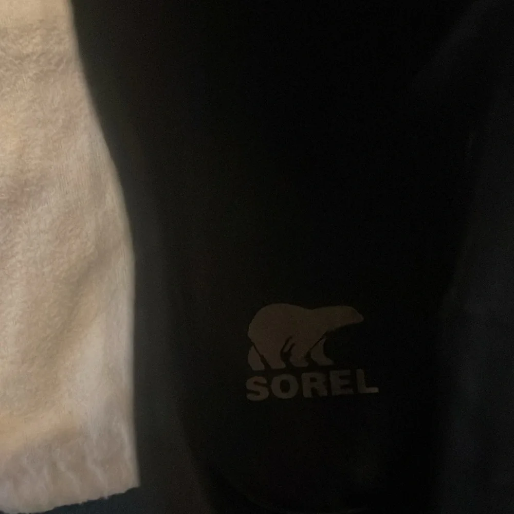 Sorel boots - Picture 6 of 7